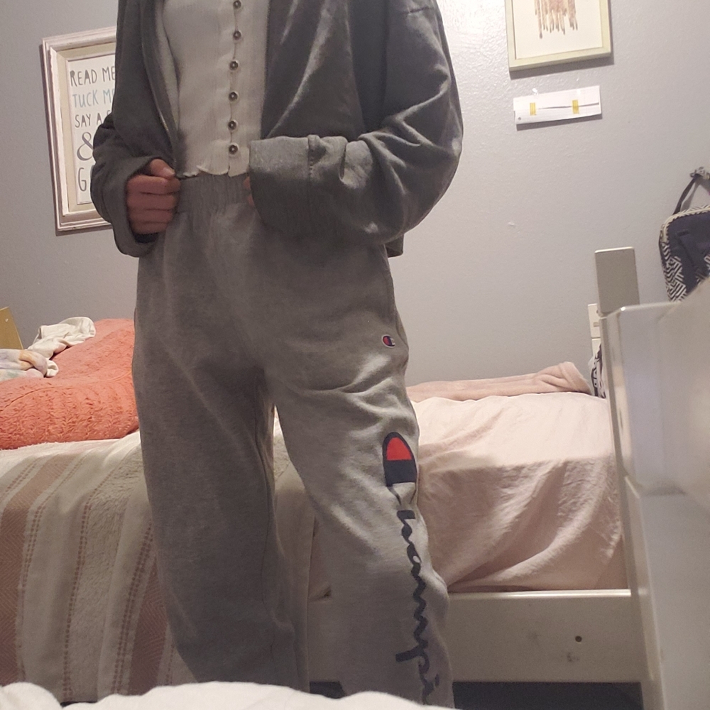 Champion sweat pants so soft